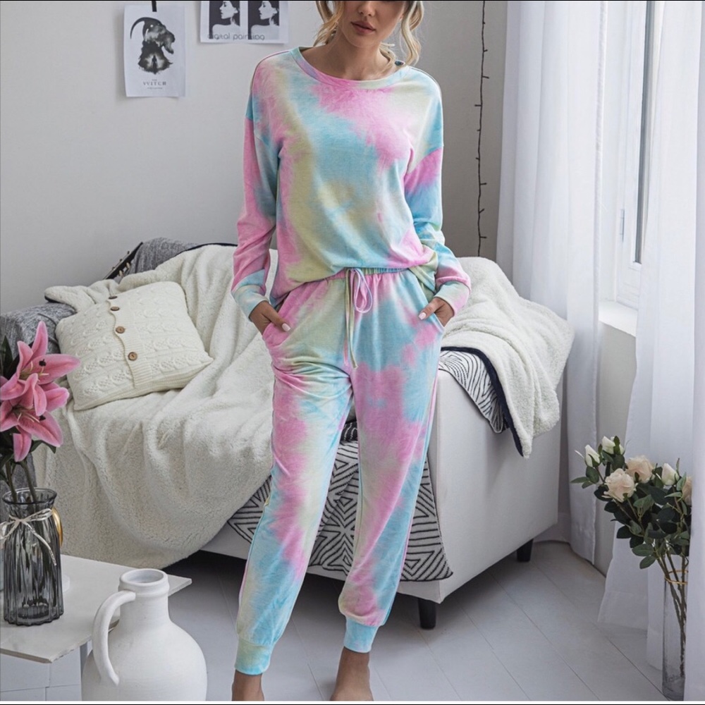 Colorful Cotton Candy Tie Dye Lounge Set - Picture 2 of 6